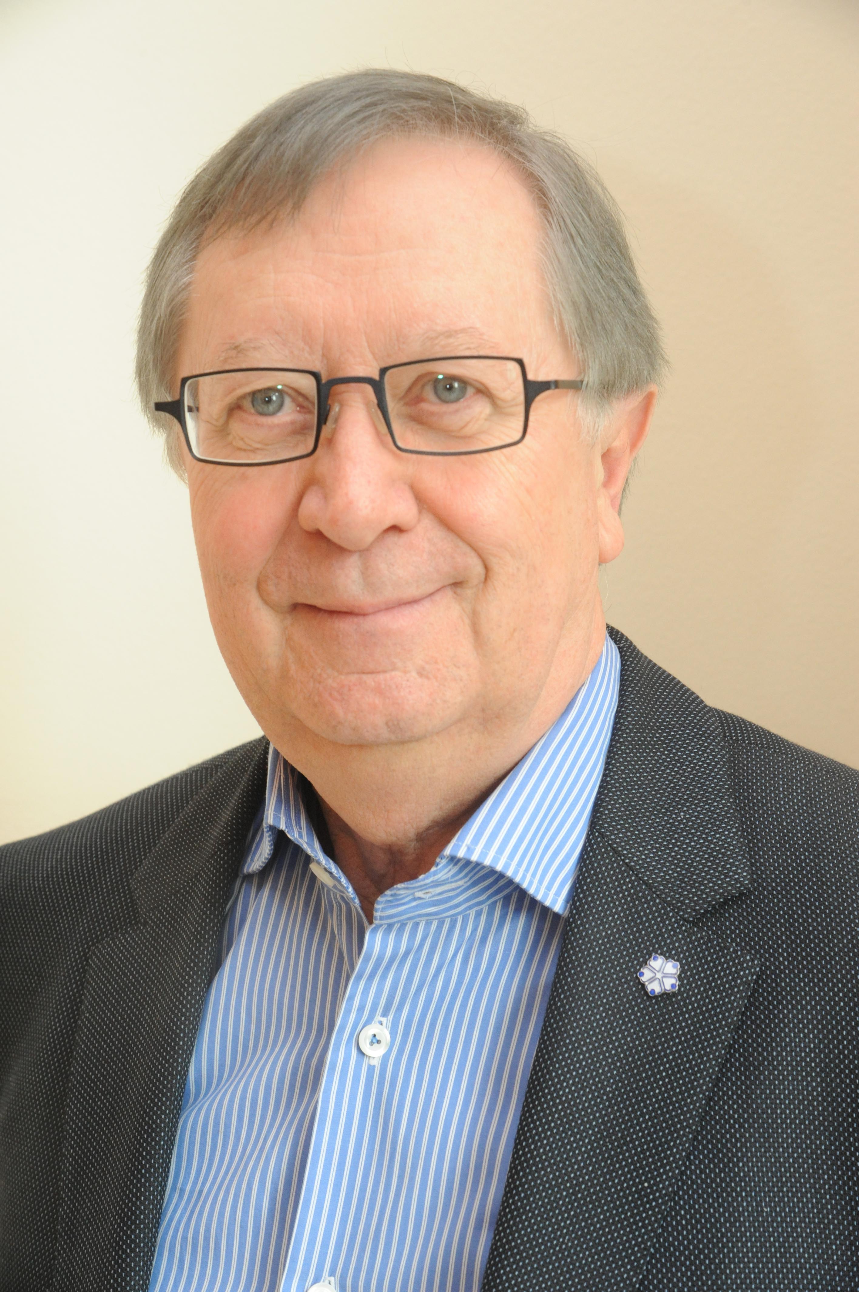 Dr. Ernst Engelmayr